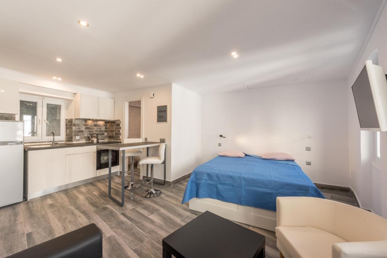 Corfu Downtown Suites 외부 사진